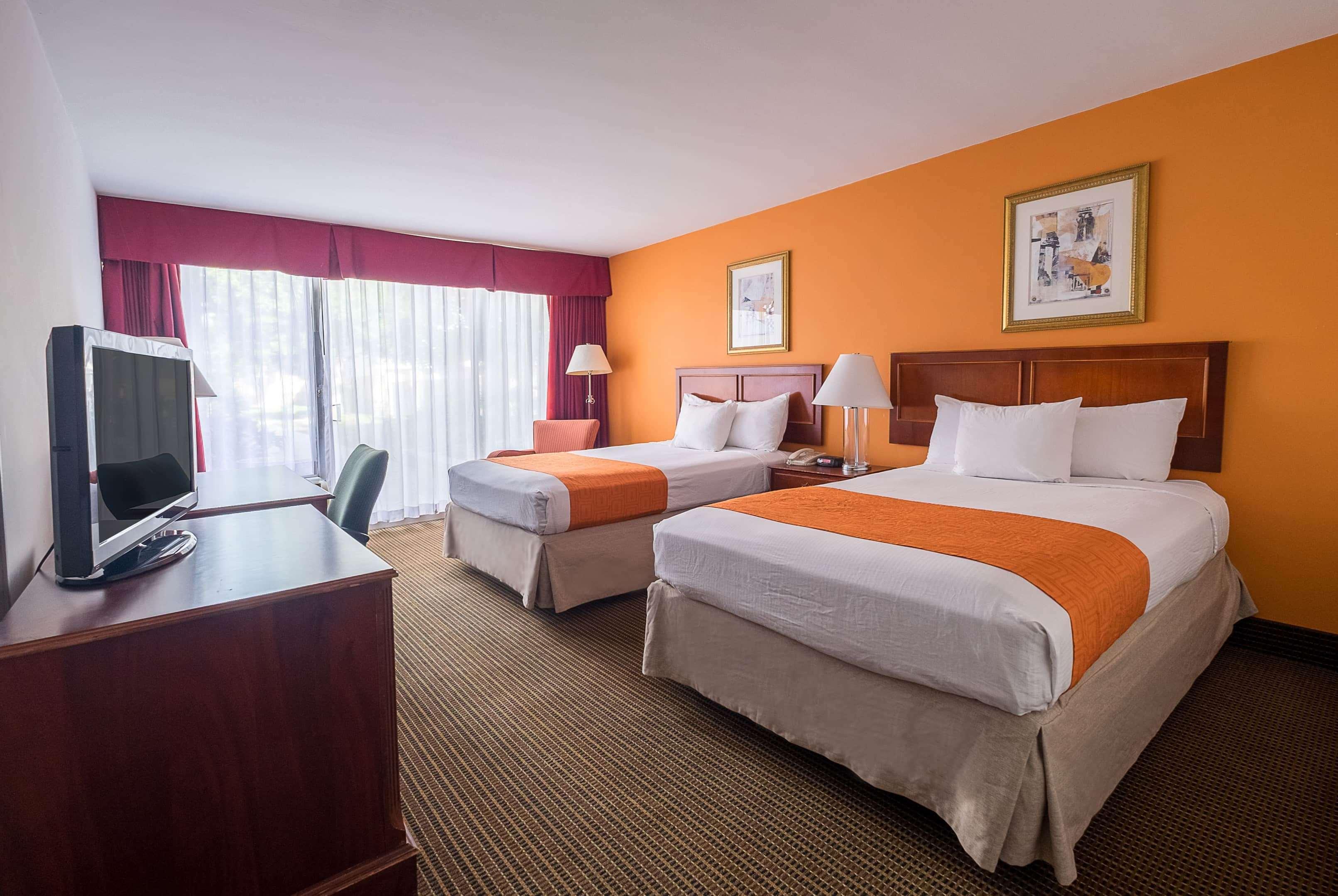 Howard Johnson By Wyndham Fullerton/Anaheim Conference Cntr Luaran gambar