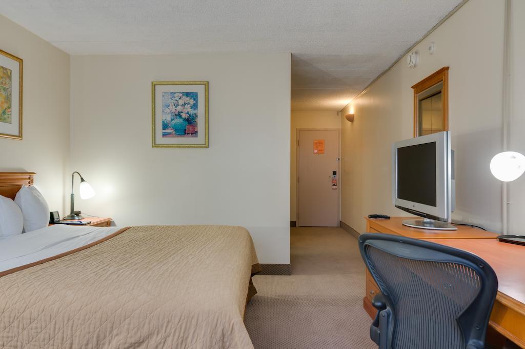 Howard Johnson By Wyndham Fullerton/Anaheim Conference Cntr Luaran gambar