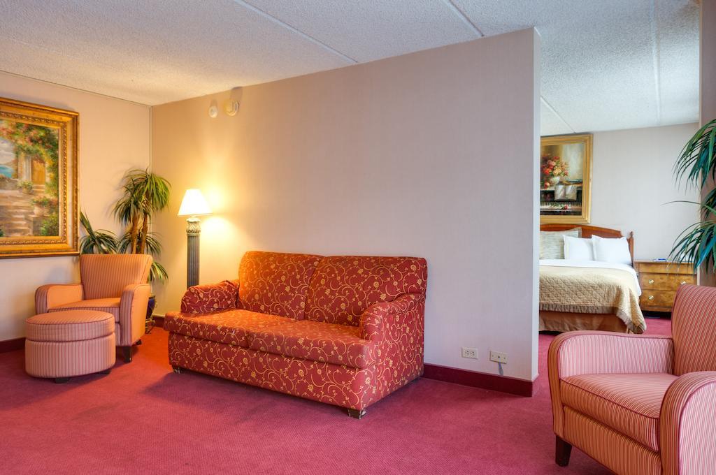 Howard Johnson By Wyndham Fullerton/Anaheim Conference Cntr Luaran gambar