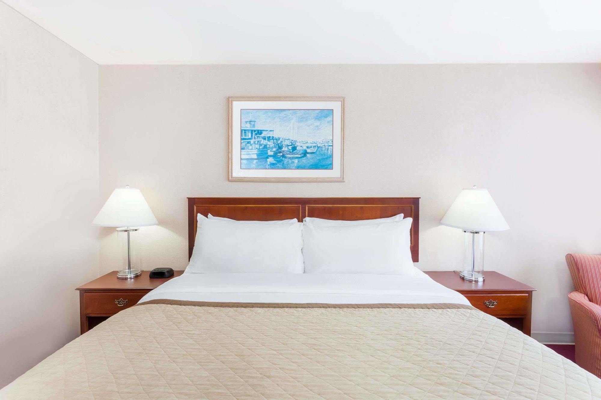 Howard Johnson By Wyndham Fullerton/Anaheim Conference Cntr Luaran gambar